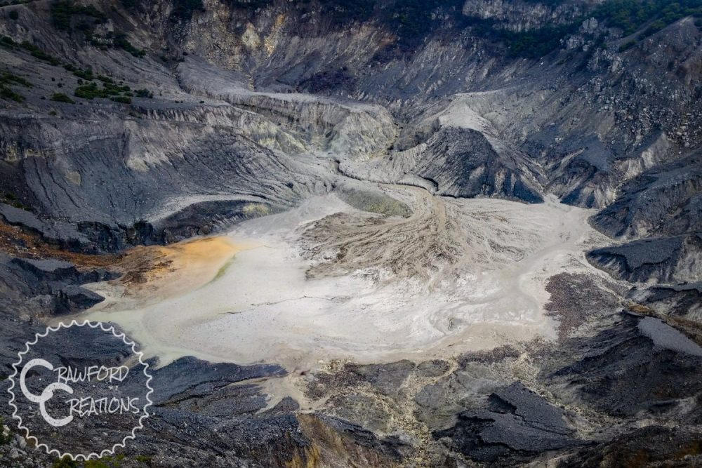 tangkuban-parahu-volcano